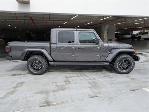 2025 Jeep Gladiator High Tide