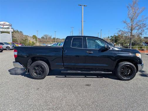 2015 Toyota Tundra 