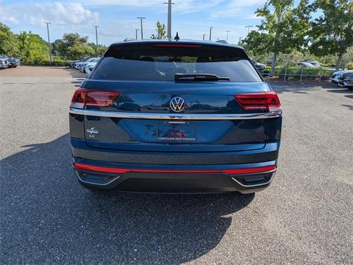 2022 Volkswagen Atlas Cross Sport 2.0T SE