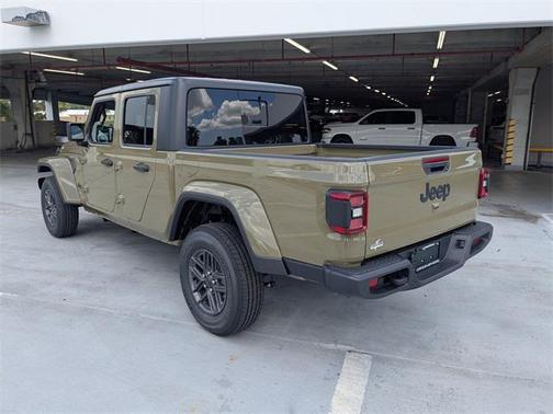 2025 Jeep Gladiator Sport S