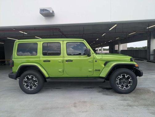 Mojitol Clear 2026 Jeep Wrangler 4-Door Sahara 4x4