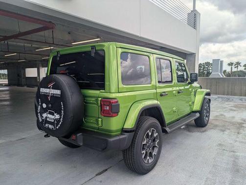 Mojitol Clear 2026 Jeep Wrangler 4-Door Sahara 4x4