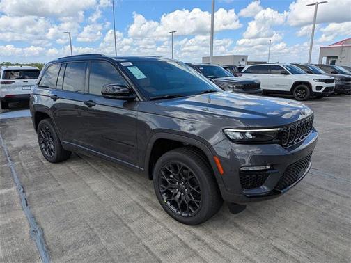 2025 Jeep Grand Cherokee Summit