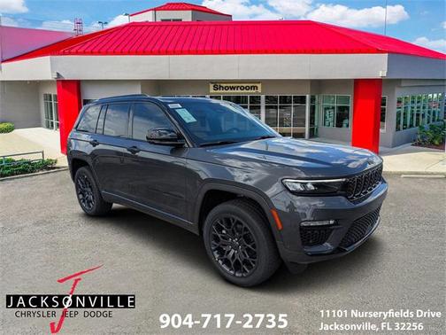 2025 Jeep Grand Cherokee Summit