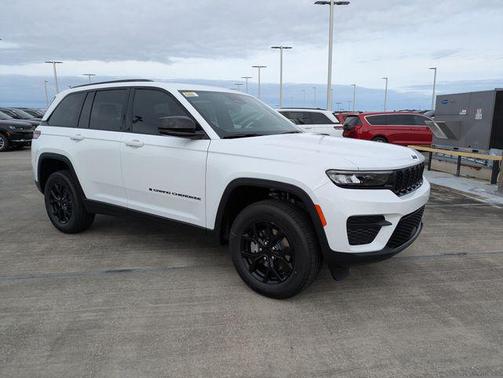 2025 Jeep Grand Cherokee Altitude