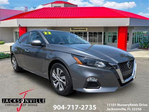 2022 Nissan Altima S FWD