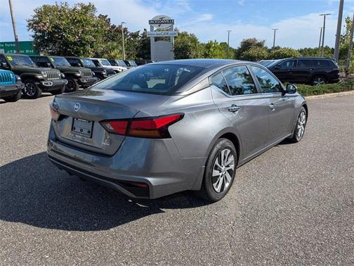 2022 Nissan Altima S FWD