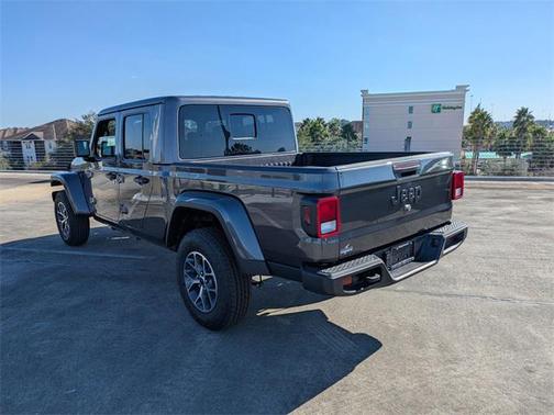 2026 Jeep Gladiator Sport S