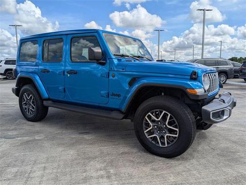 2025 Jeep Wrangler 4-Door Sahara 4x4