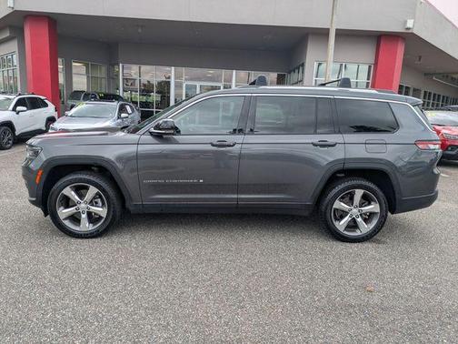 Baltic Gray Metallic Clearcoat 2021 Jeep Grand Cherokee L Limited