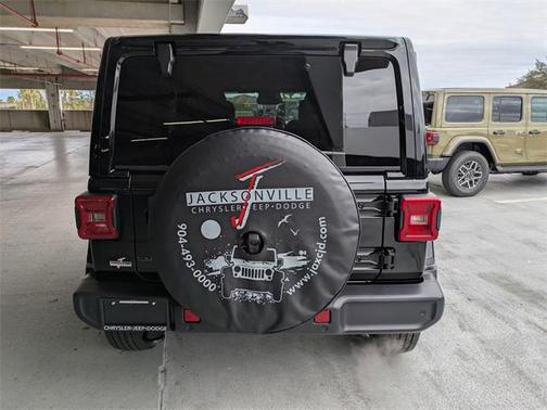 2026 Jeep Wrangler 4-Door Sahara 4x4