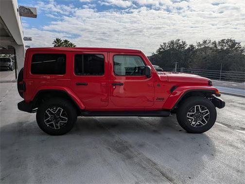 2026 Jeep Wrangler 4-Door Sahara 4x4