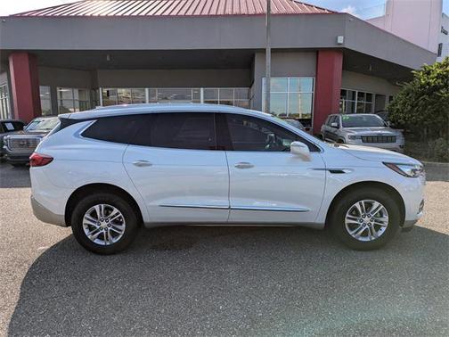 2018 Buick Enclave Essence