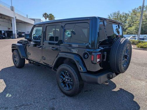 Black Clearcoat 2026 Jeep Wrangler 85th Anniversary
