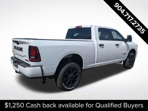 Bright White Clearcoat 2026 RAM 2500 Big Horn Crew Cab 4x4 6'4' Box