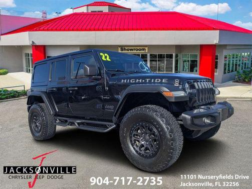 Black Clearcoat 2022 Jeep Wrangler Unlimited High Tide 4x4