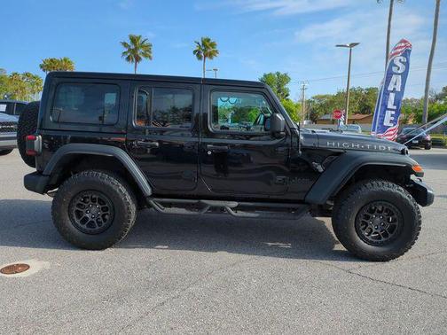 Black Clearcoat 2022 Jeep Wrangler Unlimited High Tide 4x4