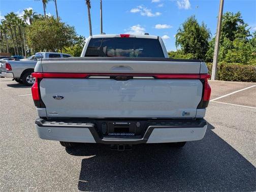 2023 Ford F-150 Lightning LARIAT