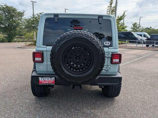 Earl Clearcoat 2024 Jeep Wrangler Sport S