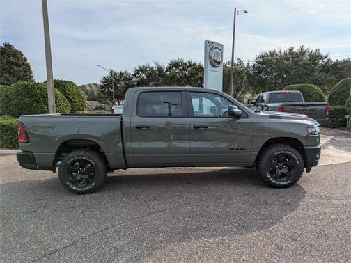2026 RAM 1500 Warlock Crew Cab 4x4 5'7' Box
