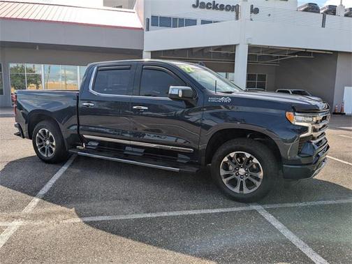 2022 Chevrolet Silverado 1500 High Country