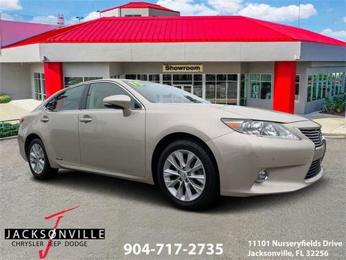 2015 Lexus ES 300h Base