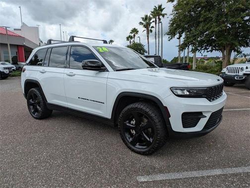 2024 Jeep Grand Cherokee Altitude