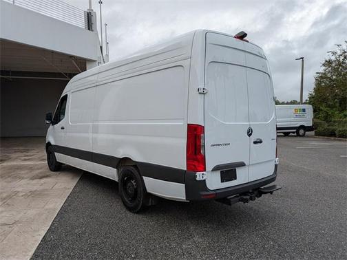2025 Mercedes-Benz Sprinter 2500 High Roof