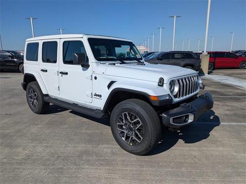 2026 Jeep Wrangler 4-Door Sahara 4x4