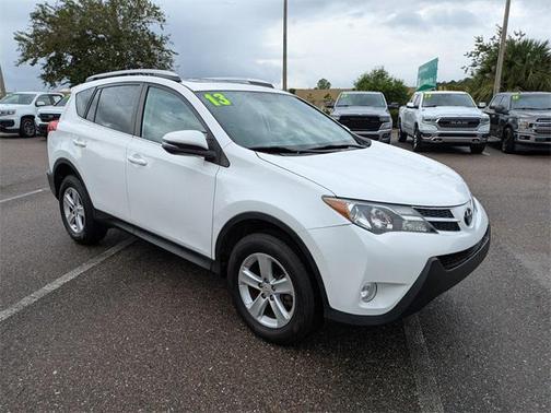 2013 Toyota RAV4 XLE