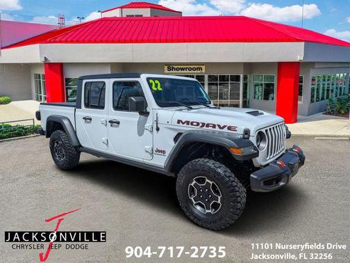 Bright White Clearcoat 2022 Jeep Gladiator Mojave 4x4