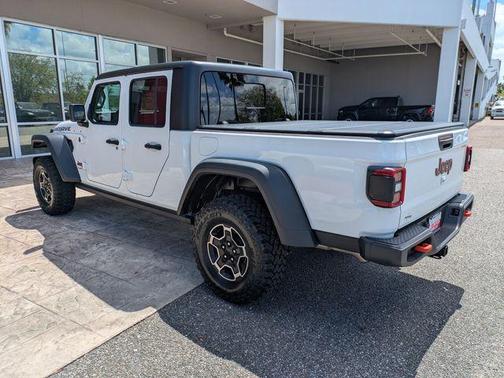 Bright White Clearcoat 2022 Jeep Gladiator Mojave 4x4