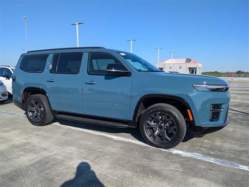 2026 Jeep Grand Wagoneer Limited Altitude 4x4