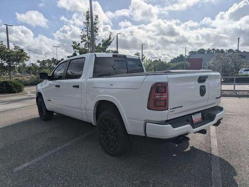 Ivory White Tri-Coat Pearlcoat 2026 RAM 1500 Limited