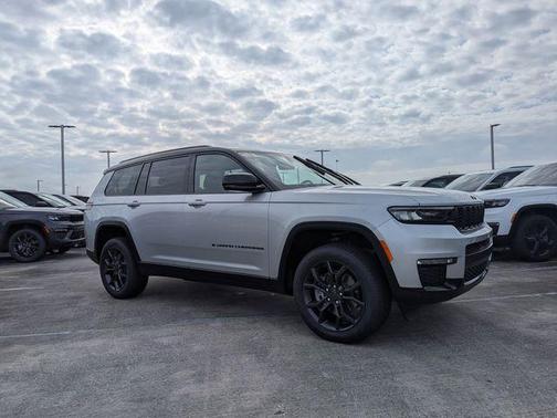 Silver Zynith 2025 Jeep Grand Cherokee L Limited
