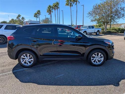 2021 Hyundai TUCSON Value