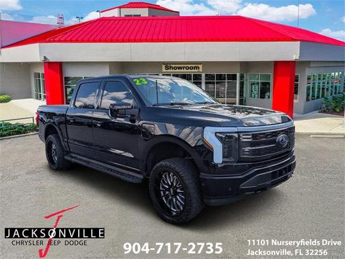 2023 Ford F-150 Lightning Platinum