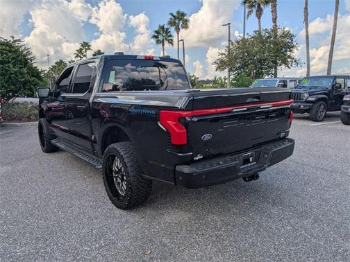 2023 Ford F-150 Lightning Platinum