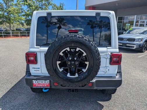 Bright White Clearcoat 2025 Jeep Wrangler 4xe Rubicon