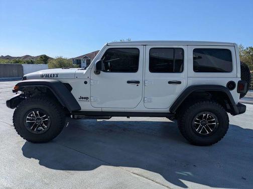 Bright White Clearcoat 2026 Jeep Wrangler Willys