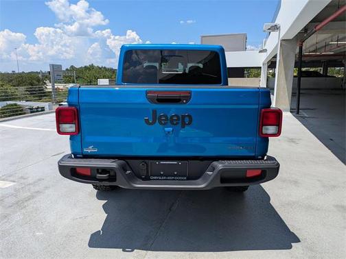 2025 Jeep Gladiator Sport
