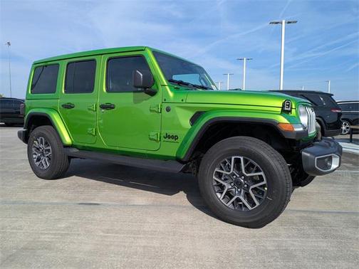 2026 Jeep Wrangler 4-Door Sahara 4x4