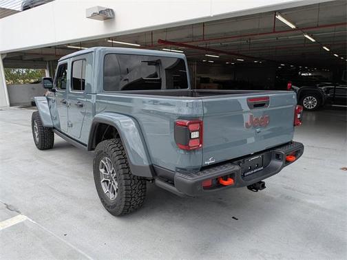 2025 Jeep Gladiator Mojave X