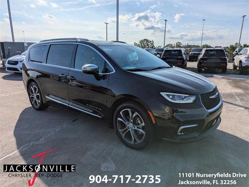 2026 Chrysler Pacifica L