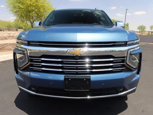 Lakeshore Blue Metallic 2025 Chevrolet Suburban Premier