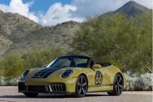 2026 Porsche 911 Carrera GTS