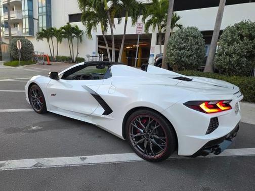 2023 Chevrolet Corvette Stingray w/3LT