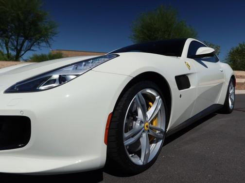 2018 Ferrari GTC4Lusso V12