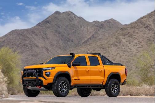Desert Sun 2025 GMC Canyon AT4X