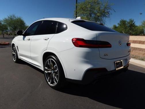 2021 BMW X4 M40i